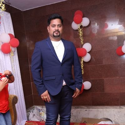 skpandababs's profile picture. a perfect business man...