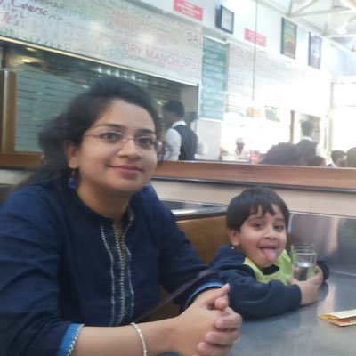 meenuchhabra11's profile picture. 