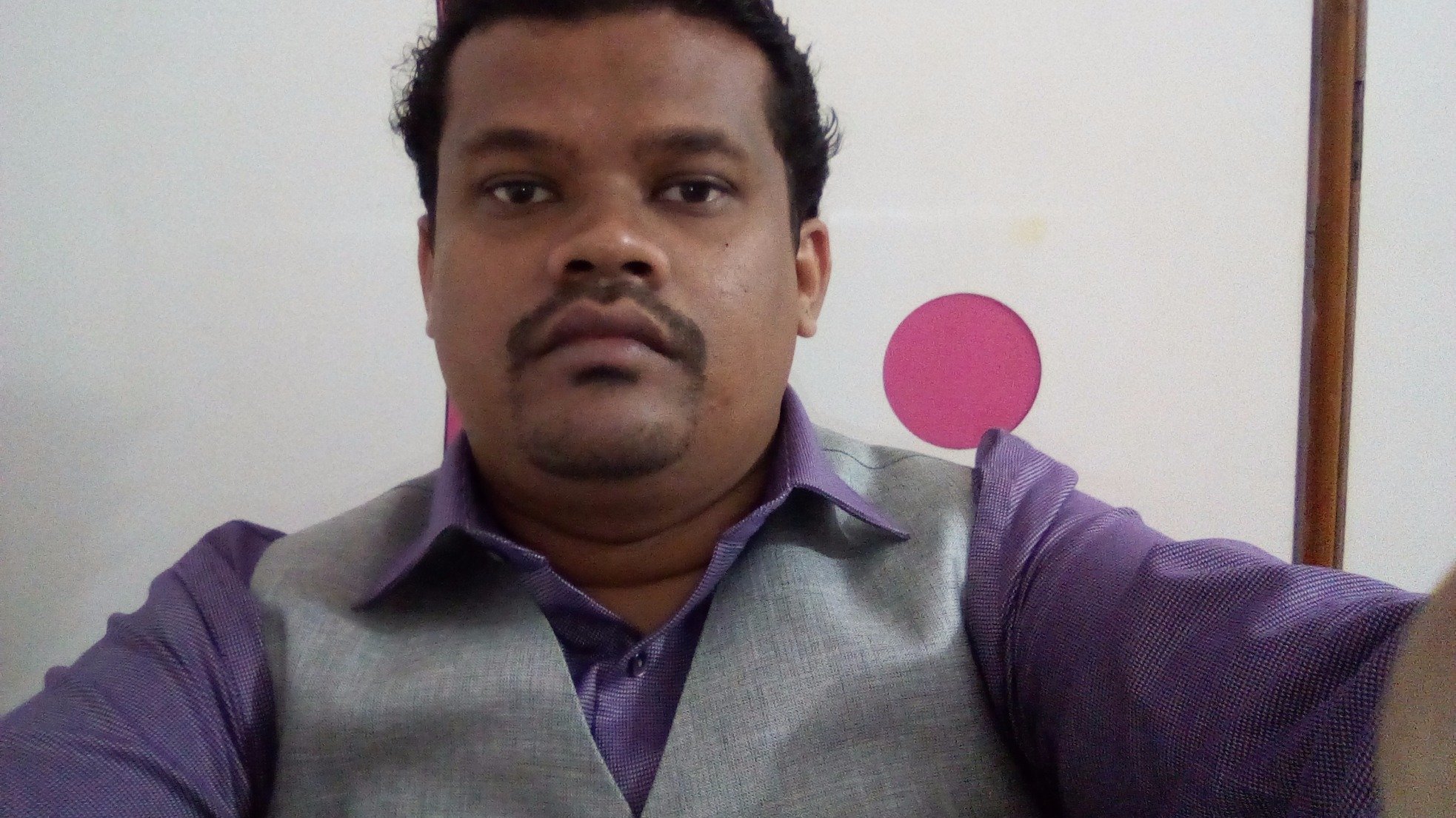 KujurKuj's profile picture. live a simple life