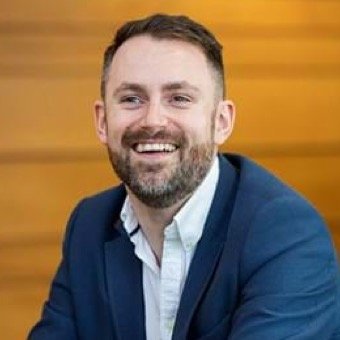 CCO of Crafted (@craftedmedia). We believe in a sweet spot in digital marketing: the place where logic meets magic. Enjoy cycling, snowboarding and running.