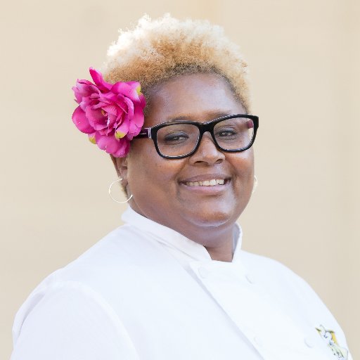 Hello, I'm Chef Samone. I provide unique culinary experiences for my clients. Inspiring people to return to the dining table for fun & meaningful  conversation!