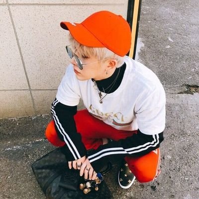 Oxxymirana's profile picture. когда-нибудь здесь появится моя первая запись, а пока лишь рт