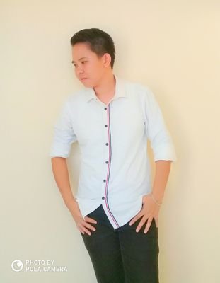 PallesyhenYhen's profile picture. 