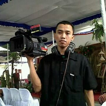 Bersama keluarga