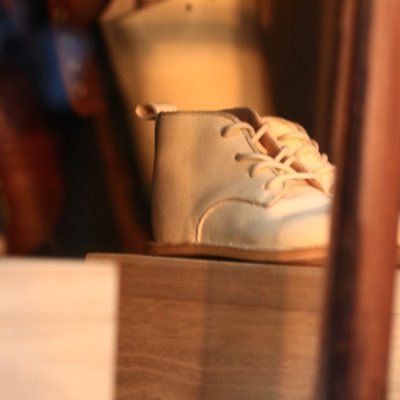 aomfy2's profile picture. 接客業に明け暮れる日々。お客さんに腹たつこともあるけれど、笑わせてくれるのも、またお客さんだったり(笑)