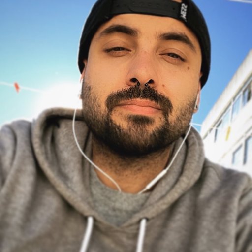 hg_dnz's profile picture. Sometimes streamer, always a gamer.