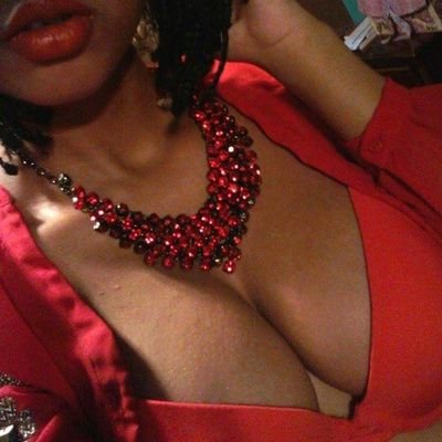 lebabydoll's profile picture. 21🍹. #IJWGF Pornstar😘 #MILF #FreakyVibes Subcribe to my @Pornhub Account (18+) @TreyMoCash 💍💙