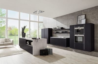 . English handmade cabinetry
. Premium German kitchens
. Family owned business
. As seen on Grand Designs