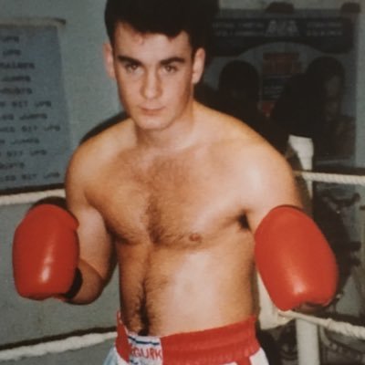 Boxing Coach, former professional boxer, forced into early retirement at 23.