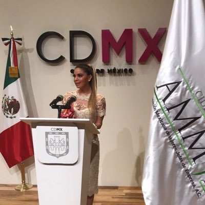 Empresaria, Defensora⚖️, Empoderando #Mujeres, IronWoman70.3, Adicta a la tecnología📲 Presidenta #AMMJECDMX - CEO #MUJERESCONECTADAS - Embajadora @DaliaEmpower