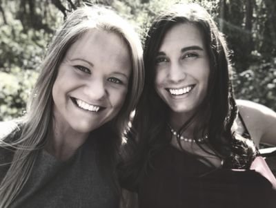 RuinsSarah's profile picture. Wife, Mom, Veteran