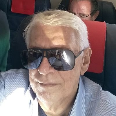 Medico especialista en Anestesiologia y Cuidados Intensivos, militar retirado, veterano misiones especiales
No podréis vencer nunca a quién nunca se rinde. B. R