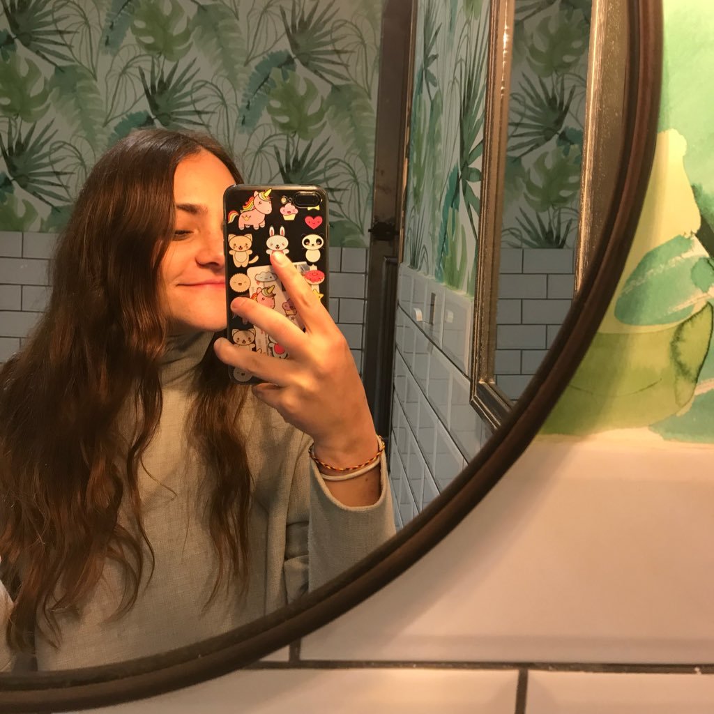 tamlati's profile picture. Basada en hechos irreales. Soy de @contextoestudio.