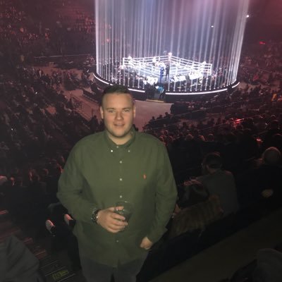 charlieb1990's profile picture. Celtic 🍀 and Boxing 👊🏼