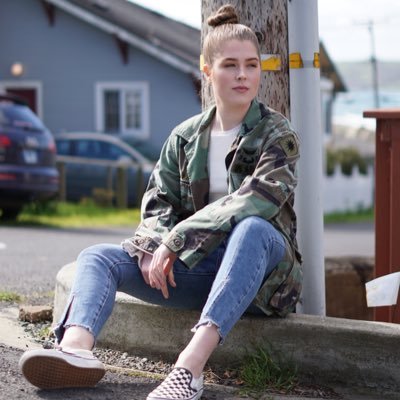 carriesurawskii's profile picture. love life // insta: carriesurawski