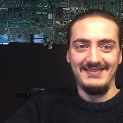 gramoskamberi's profile picture. • Product Manager & UI/UX Enthusiast & MSIT - Fulbrighter • Future 🚀