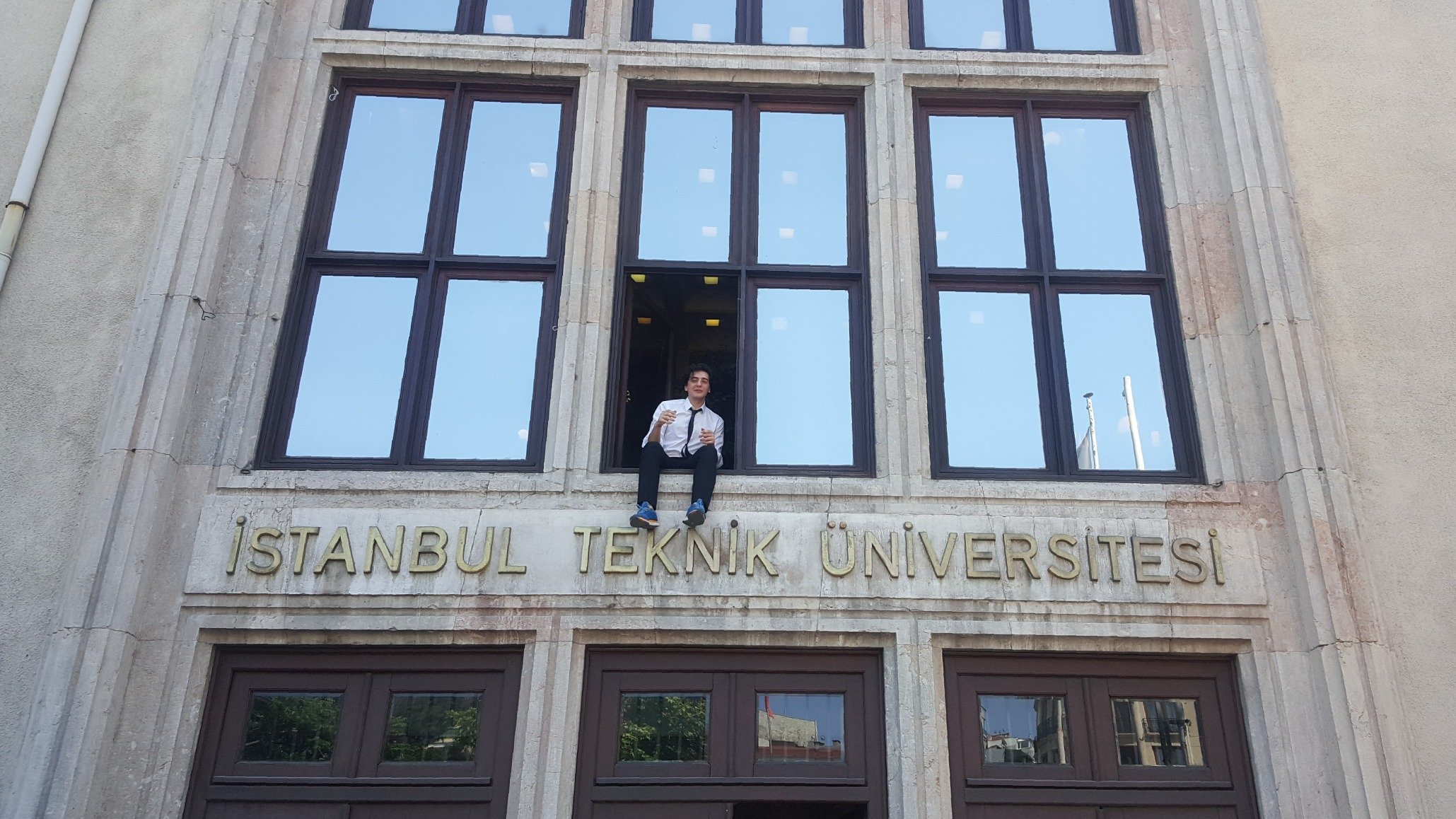 Sabanci Univ. Mechatronics, PhD candidate | ITU '17
Bağımsız Türkiye Partisi 
#Varbihayalimiz @BTP_Parti