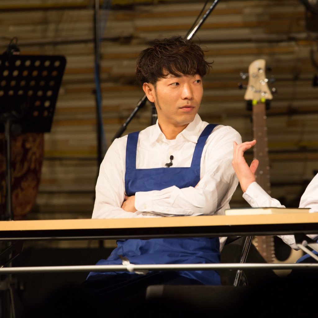 MBS土曜「せやねん!」MBS土曜「明石家電視台」MBS火曜「アキナのギャルしか勝たん」eo光チャンネル「アキナのぶっちゃけていいんじゃないの」youtube「アキナのアキナいチャンネル」「秋山の少年ちゃんねる」