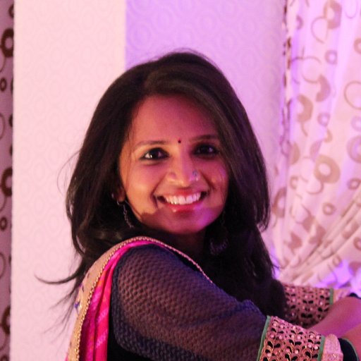 AdiyaSmile's profile picture. 