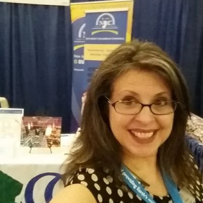 Wantrepreneur, phonetographer, film/theatre &pop culture geek, instigator of #momtweets #Philly 💖 working it #NJChamberNow @GeekChic314 for more nerdy stuff