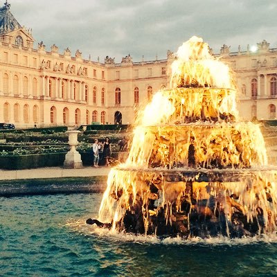Musical and Artistic Performances that make Château de Versailles Shine. Opéra Royal. Chapelle Royale. Grandes Eaux de Versailles...