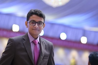 MaisamIqtidar's profile picture. Pakistani, Banker, Madridista, Pakistan!