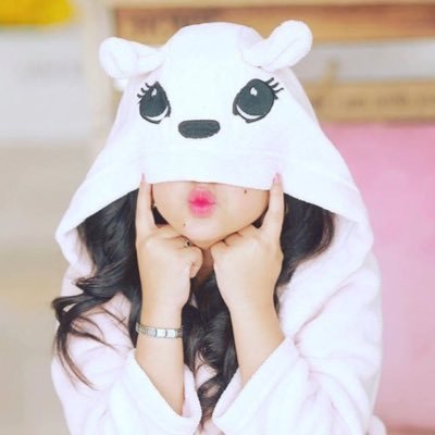 VDKPR4zTaNXQ1Rw's profile picture. دمعه تسيل و شمعه تنطفي و العمر بدونك يختفي و من دونك قلبي ينتهي