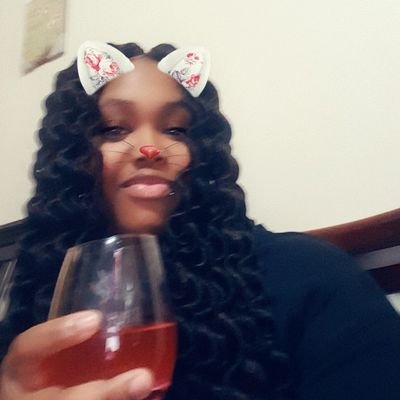 Earline55802116's profile picture. stay to myself don't like bull shit I will cut you off real quick