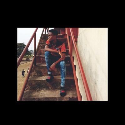 elton_chuks's profile picture. Video editor Good at Capcut, adobe PR&AE. Front-end developer 💻| React js 🕶,  VueJS 👾 ||Barber✂💇‍♀️ Music lover 🎤🎸🎹🎼