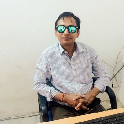 rati_1971's profile picture. 