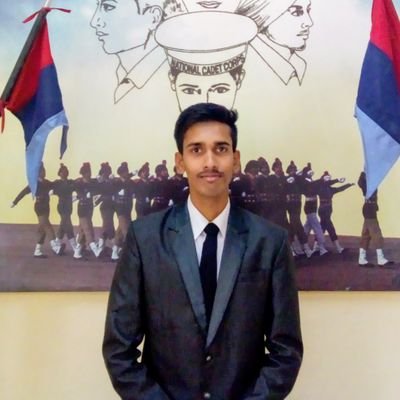 deepak982896's profile picture. ʀõʏåL Sqบα∂яαηη