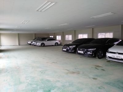 JmRKzbxv1acJ1YK's profile picture. 인천공항 1터미널만 주로받네요^^
주차비는 1일
                실외    10.000원
                실내    15.000원 
미리  늦어도24시간전만 예약받습니다.
감사합니다~