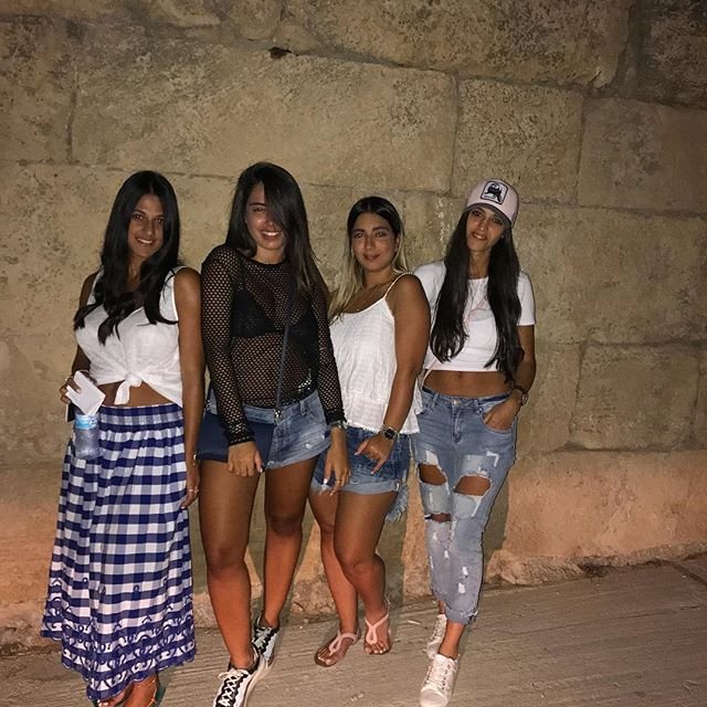 GeorgeMadeliana's profile picture. flying to the wonder land🧐