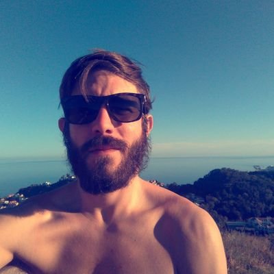 J_Big_Foot's profile picture. La responsabilidad social no existe, idiota!!