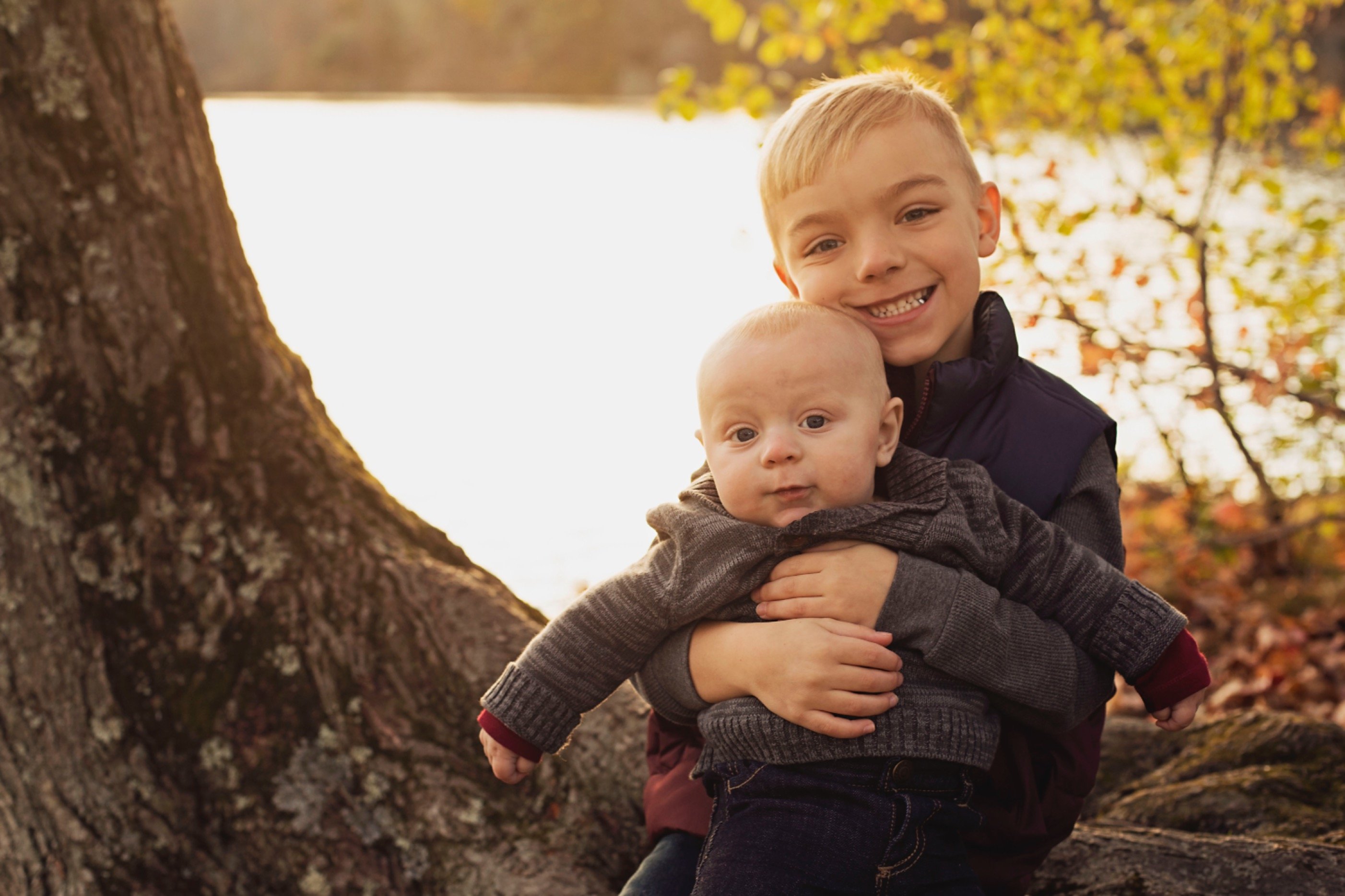 DanieThomson63's profile picture. I am a mother, wife, social worker by training, stay at home mom. I’m a reader, clutz, poor speller & addicted to home improvement shows