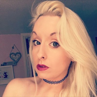 Gracie_lee8's profile picture. hey im grace people like to call me Gracie Lou... iv decided to join Twitter again hope iv made the right choice! ha ha