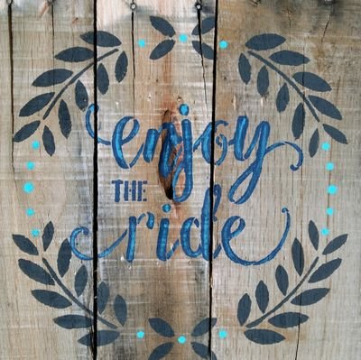 mommatav's profile picture. 