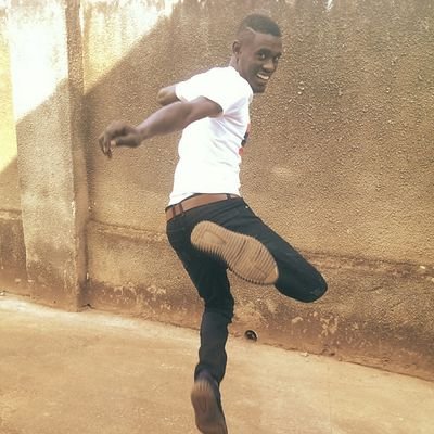 ivopenozil's profile picture. Simple