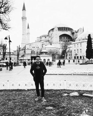 RecepArdaGenc2's profile picture. Öyle Çok Şeyde Gözüm Yok ! Bir Kalbin, Birde Adının Yanına Soyadım Yeterli ! @izmir #çeşme ♥
@GalatasaraySK @guitar