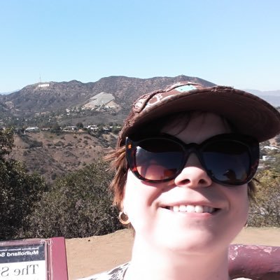 gemreadsalot's profile picture. Is an avid book reader, game player and film watcher. Currently reading📘: