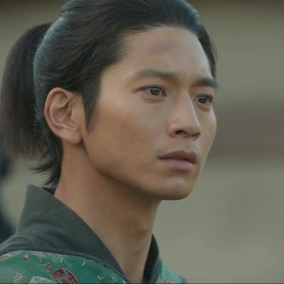 むむんさん 信長協奏曲より サブローに恒ちゃんがぴとって近寄るのが可愛すぎて 無音です 信長協奏曲 向井理 池田恒興 むむんさん 信長協奏曲より サブローに恒ちゃんがぴとって近寄るのが可愛すぎて 無音です 信長協奏曲 向井理 池田恒興