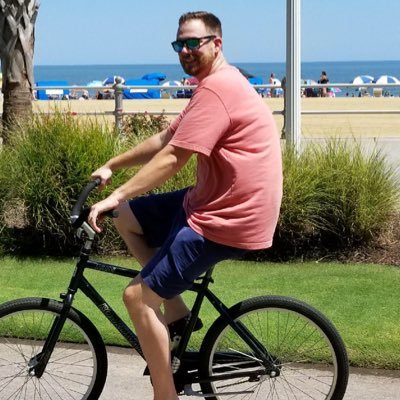 borofan2011's profile picture. And in the end, it's not the years in your life that count. It's the life in your years. - Abraham Lincoln. 🇺🇸🇺🇸🇺🇸