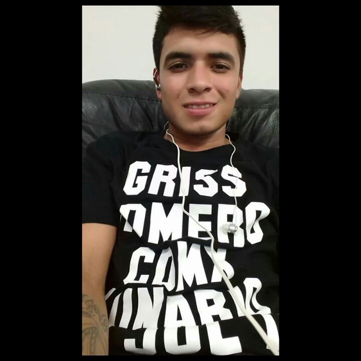 @MickeyVargas_ @PrimosMX siempre sera mi sueño mas grande 😍∞ @memogarzaa @adictivaoficial 💗