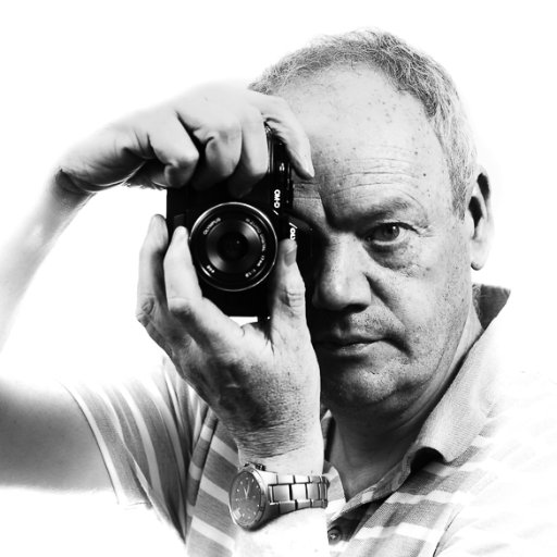 Father, grandfather, engineer and photographer. My passion is capturing the best in every subject, whether people, landscapes, or our wonderful wildlife.