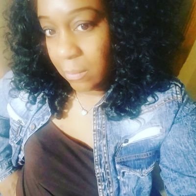 I am a woman that loves God and stocks😀
I am newly interested in Dividend stocks🤑
My tweets are my opinions.I am not a financial https://t.co/v6VK8YjOhC your research🙃