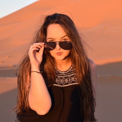 linatoro96's profile picture. 