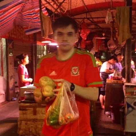 From Wales. Live in China. Do a football blog - https://t.co/M8rExjwev4