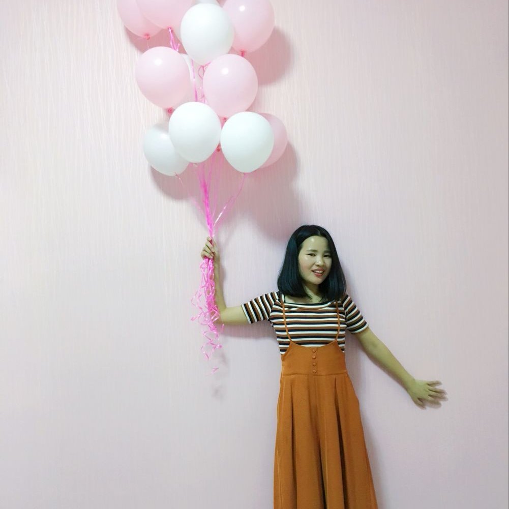 Nolan0318Lee's profile picture. Face mask 
Medical body infrared thermometer
Rinse-free hand sanitizer
Medical goggle
Protective suit