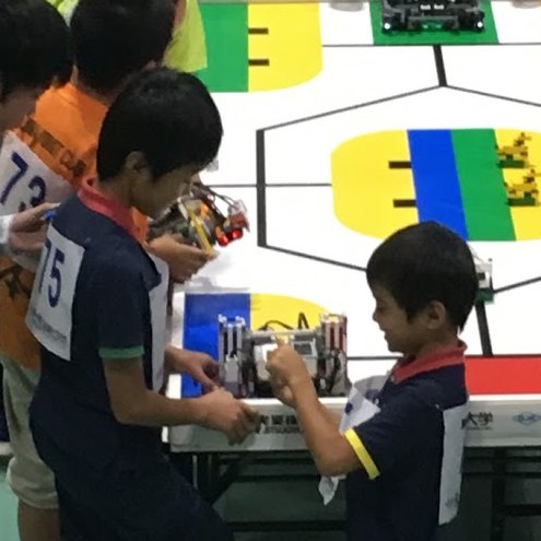 WRO_Ishigaki's profile picture. 小学生の息子たちが WROに打ち込んでいます。ここ石垣島では競技人口も少なく…情報収集のため専用アカウントを作りました! 皆さまの活躍参考にさせてくださーい! WRO Elementary Okinawa 2015 and 2017 champion team
息子のYoutubeチャンネルもご覧頂けたら幸いです↓