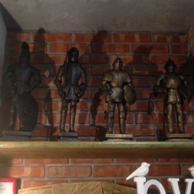 WeiTingChen7's profile picture. 